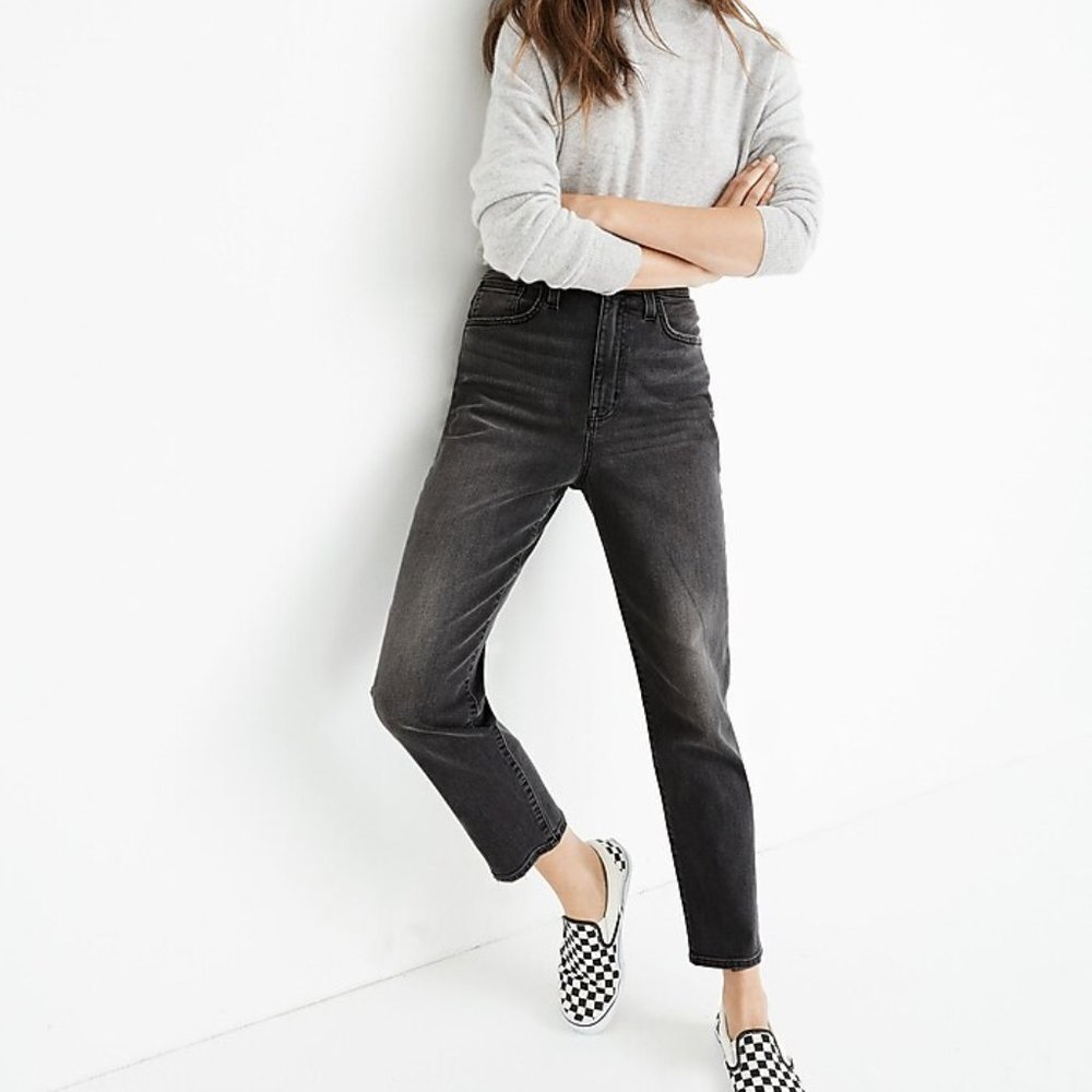 Madewell "The Momjean" Cropped Jeans in Dunstable Dark Grey Wash (26)